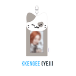 ITZY BORN TO BE TWINZY PHOTO HOLDER