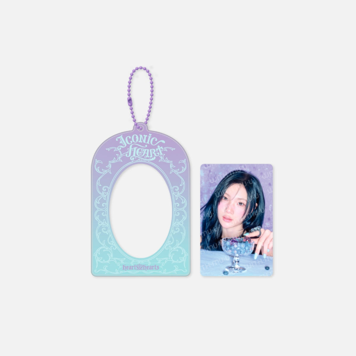 HEARTS2HEARTS  'ICONIC HEART'  OFFICIAL MD  [PHOTOCARD HOLDER]        [PRE]